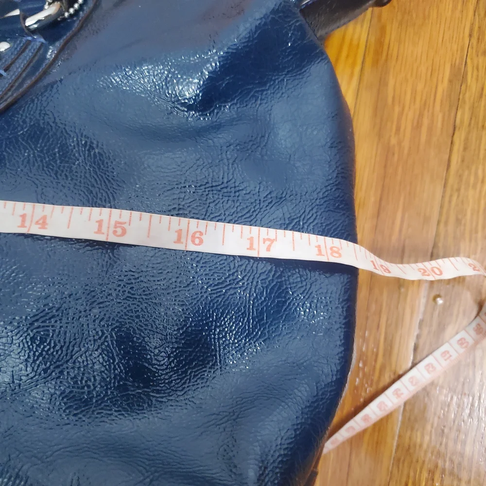 Coach Glosy Dark Blue Leather Handle,shoulder bag. - Picture 2 of 16